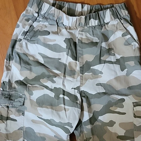 Cargo pants - Picture 3 of 3